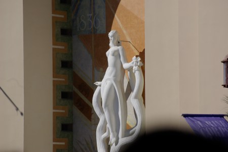 Statue at front of Texas Women's Museum looks over USMC Drum & Bugle Corps performance at Texas State Fair - photo by Ed Darrell, use permitted with attribution