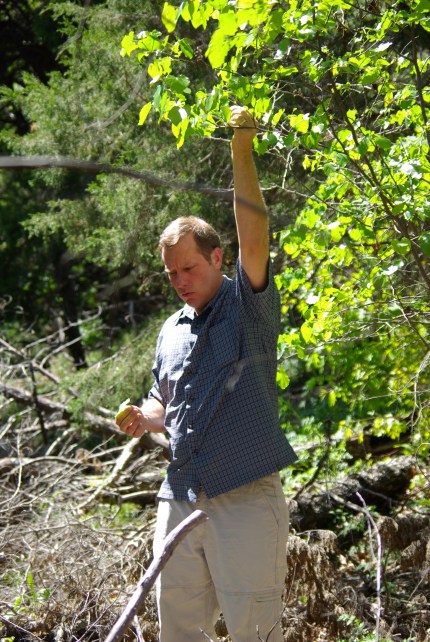 David Hurt demonstrating plant differences, Dogwood Canyon Audubon Center - 03-25-2012 import 688 - photo by Ed Darrell