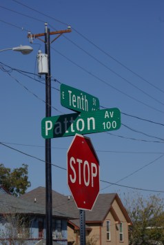 2012-11-20 Home and Tippitt Memorial 036 Street sign at 10th and Patton, site of confrontation between Lee Oswald and Officer Tippit - photo by Ed Darrell