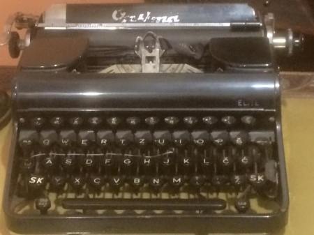 Typewriter of Bosnian ethnographer Milan Karanovic. Take careful note of special keys to accommodate Bosnian spellings. Typewriter on display in the National Museum of Bosnia and Herzegovina. Photo courtesy of Jonathan Halabi.